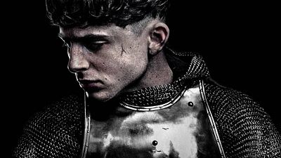Imagem da notícia Timothée Chalamet assume o trono no cartaz de The King, da Netflix