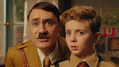 Jojo Rabbit: Adolf Hitler vivido por Taika Waititi é o amigo imaginário de um menino em primeiro trailer