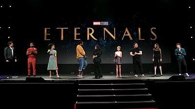 Imagem da notícia Os Eternos: Set do filme de Angelina Jolie é evacuado após suspeita de bomba