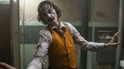 Imagem da notícia DC pretende investir em filmes para maiores após sucesso de Coringa