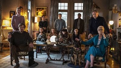 Imagem da notícia Entre Facas e Segredos: O mistério que veio para colocar James Bond e Capitão América em lados opostos