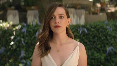 Imagem da notícia Você: Fãs criam teoria sombria ao redor de Love