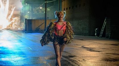 Imagem da notícia Aves de Rapina: Arlequina explode tudo com estilo em trailer final