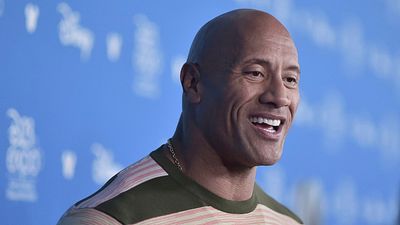 Imagem da notícia Dwayne Johnson vai estrelar série sobre sua vida