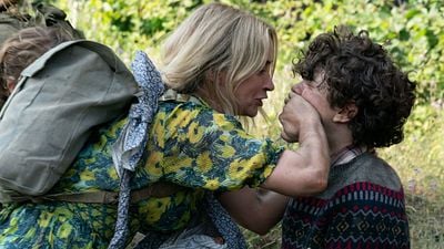 Imagem da notícia Um Lugar Silencioso - Parte II: Terror de Emily Blunt e John Krasisnki ganha dois vídeos inéditos