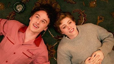 Imagem da notícia I Am Not Okay With This: Produtor fala sobre comparações com Stranger Things e End of the F***ing World