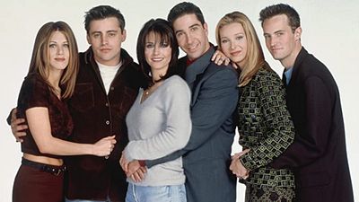 Imagem da notícia Friends: Reunião do elenco pode acontecer virtualmente