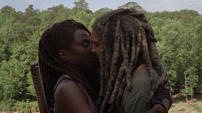 Imagem da notícia The Walking Dead: Primeiros beijos da série serão exibidos em homenagem ao Dia dos Namorados