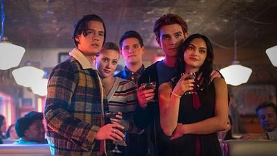 Imagem da notícia Riverdale e The Flash podem voltar a filmar em agosto
