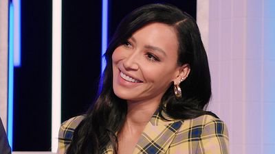 Imagem da notícia Naya Rivera: Reality culinário da Netflix traz último trabalho da atriz de Glee