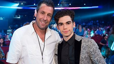 Imagem da notícia O Halloween do Hubie: Novo filme de Adam Sandler na Netflix traz homenagem para Cameron Boyce