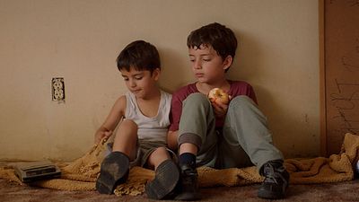 Imagem da notícia Olhar de Cinema 2020: Filmes da competição, Nasir e Los Lobos contam histórias que se engrandecem diante do cotidiano