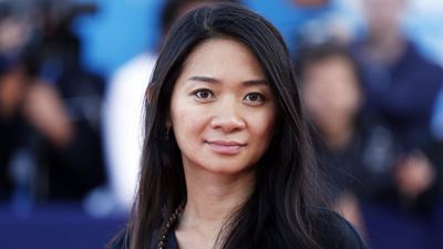Oscar 2021: Chloé Zhao, de Nomadland, é a segunda mulher a vencer o prêmio de Melhor Direção