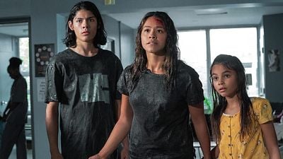 Imagem da notícia Awake: Entenda o final do filme de Gina Rodriguez na Netflix