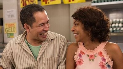 Imagem da notícia Tela Quente de hoje (30/08): Não Vamos Pagar Nada é inspirado em peça de teatro; confira 