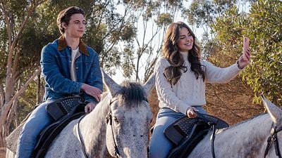 Imagem da notícia Ele é Demais: De onde você conhece Addison Rae, Tanner Buchanan e o restante do elenco do filme da Netflix?