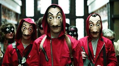 Imagem da notícia La Casa de Papel: Úrsula Corberó, Pedro Alonso e elenco da série arrasam no português e elogiam funk de Bella Ciao