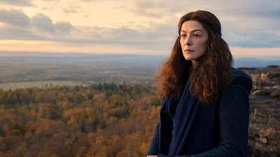 Imagem da notícia A Roda do Tempo: Qual é o verdadeiro significado do juramento de Moiraine no 6º episódio?