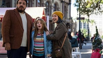 Imagem da notícia 10 Horas Para o Natal na Sessão da Tarde (24/12): Filme com Giulia Benite esconde significado inusitado; saiba qual 