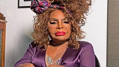 Imagem da notícia Elza Soares morre aos 91 anos: Veja filmes sobre a história da cantora