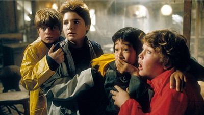 Imagem da notícia Ator mirim de Indiana Jones e Os Goonies retorna ao cinema este ano: Veja como ele está agora