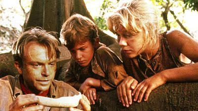 Imagem da notícia Jurassic Park: Veja como estão as crianças dos primeiros filmes da franquia 30 anos depois