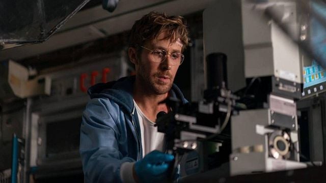 Imagem da notícia 30 minutos foram cortados de Devoradores de Estrelas e os criadores explicam o motivo: "Queríamos explorar a fundo o medo e a fragilidade"