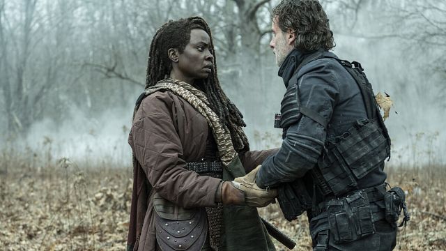 Imagem da notícia Recorde de orçamento de The Walking Dead acaba de ser quebrado - e graças a dois dos atores mais lendários da série!