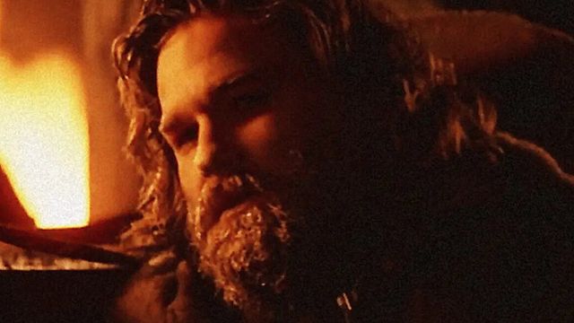 Imagem da notícia John Carpenter destrói a teoria mais popular sobre o final de um dos seus maiores sucessos, 40 anos depois: "Ele é um maldito mentiroso"