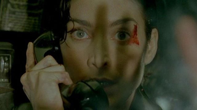 Imagem da notícia 27 anos depois, Matrix continua sendo um fenômeno absoluto: Como um filme de "kung fu" revolucionou os gêneros e a linguagem cinematográfica