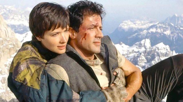 Imagem da notícia Uma das cenas mais caras da história do cinema: Há 32 anos, Sylvester Stallone pagou um milhão de dólares do próprio bolso para realizá-la
