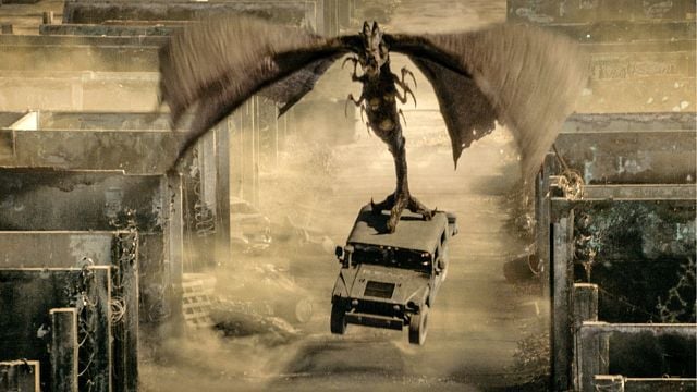 Imagem da notícia Resident Evil: Uma das maiores sagas de zumbis de todos os tempos está sendo refeita — e o elenco está começando a ficar bem impressionante!