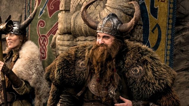 Imagem da notícia Sucesso de fantasia com Gerard Butler quebra 2 recordes em 3 dias: Nenhum outro filme da série conseguiu isso antes