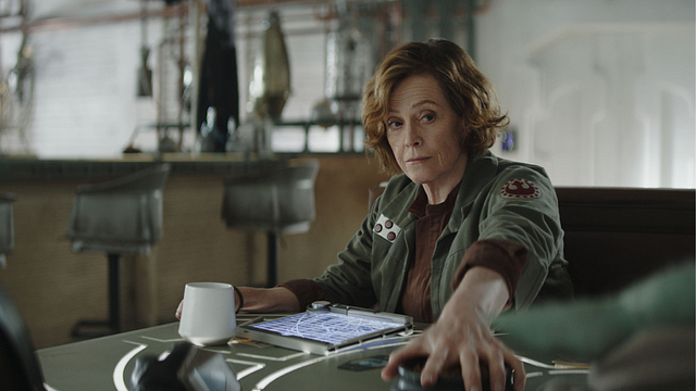 Imagem da notícia Sigourney Weaver queria interpretar a "esposa de Darth Vader" em Star Wars, mas alguém teve que lembrá-la de um pequeno detalhe que ela havia esquecido
