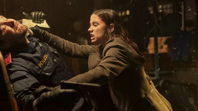 Imagem da notícia Bailarina: Ana de Armas afirma que o filme da franquia John Wick foi um dos mais desafiadores fisicamente de sua carreira