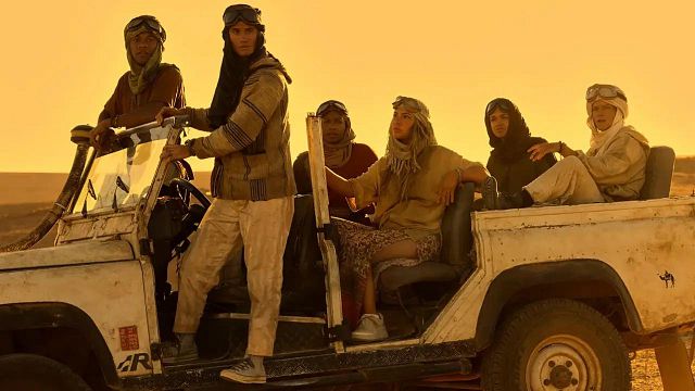 Imagem da notícia "Não acredito que eu acordei às 5h da manhã pra saber que ele morreu": 4ª temporada de Outer Banks traz final trágico para personagem amado