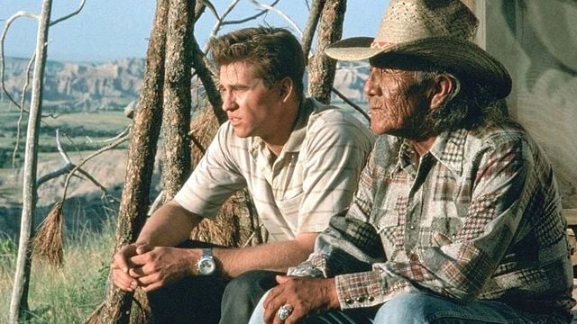 Imagem da notícia Para ver hoje à noite: Um thriller de faroeste bem desconhecido – aqui um astro de Top Gun brilha em um de seus melhores papéis