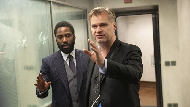 Imagem da notícia "Não é um quebra-cabeça": Christopher Nolan tem a resposta para quem não entende seus filmes e defende loucura de Tenet