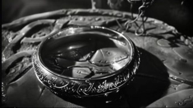 Imagem da notícia Como seria O Senhor dos Anéis feito no cinema clássico preto e branco?