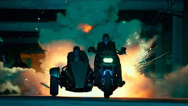 Imagem da notícia Hoje no streaming: O filme de ação com Will Smith que demorou 17 anos para se tornar realidade, mas se transformou na mais lucrativa de sua saga