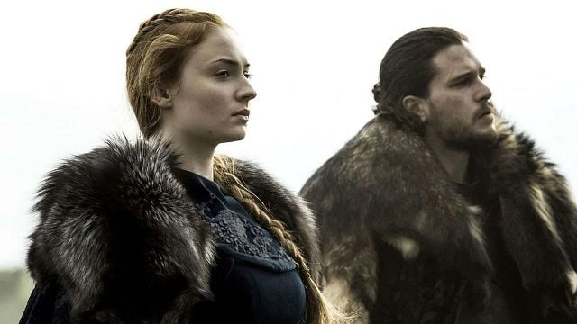 Imagem da notícia "É muito estranho para todos nós": Após Game of Thrones, novo projeto de Sophie Turner e Kit Harrington surpreende até os atores!