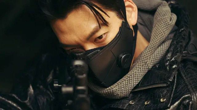 Imagem da notícia Sucesso sul-coreano da Netflix é plágio? Produtores de Black Knight respondem às acusações