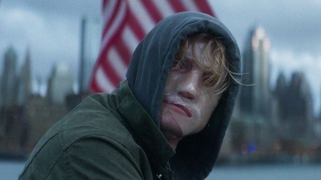 Imagem da notícia Novo lançamento da DC, Cara-de-Barro bate recorde que somente outros dois filmes de terror conseguiram: “Estou muito orgulhoso disso”