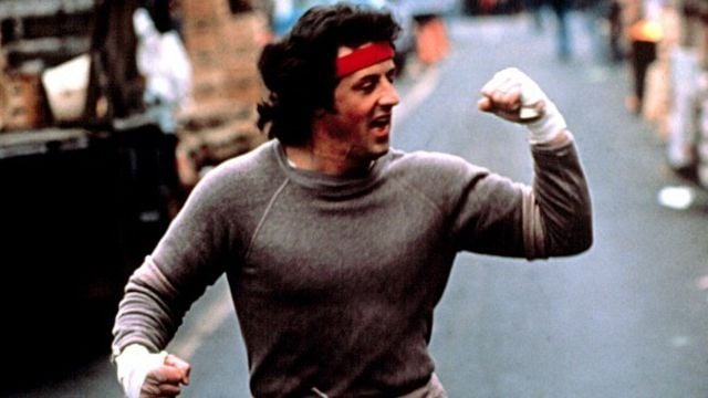 Imagem da notícia “Rocky está na porta andando de um lado para o outro”: Denzel Washington relembra história hilária com Sylvester Stallone