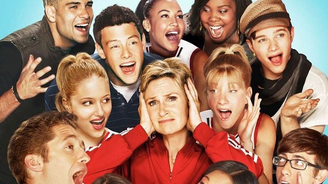Imagem da notícia Após 11 anos, fenômeno musical dos anos 2000 ganha reboot oficial no streaming com criador original