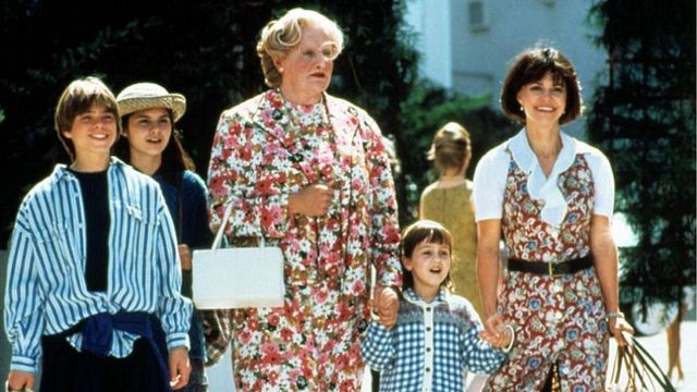 Imagem da notícia Robin Williams escreveu uma carta para tentar impedir que atriz mirim de Uma Babá Quase Perfeita fosse expulsa da escola