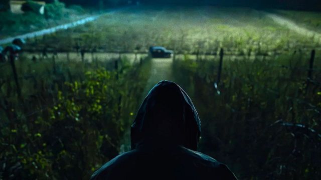 Imagem da notícia Apenas 4 episódios e um crime real que parece mentira: Esta é a minissérie que acabou de estrear na Netflix e já está varrendo o streaming