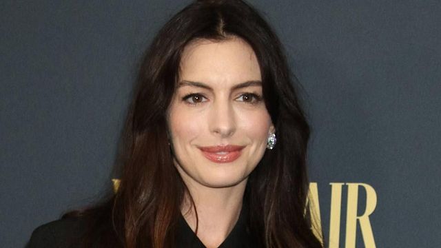 Imagem da notícia "Um dos meus melhores papéis": Como o melhor filme de ficção científica de todos os tempos salvou a carreira de Anne Hathaway