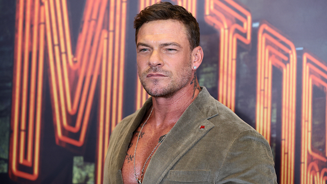 Imagem da notícia "Mudou o rumo da minha vida": Alan Ritchson quebra o silêncio sobre briga com vizinho que quase o levou para a cadeia