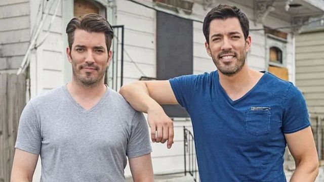 Imagem da notícia Esta é a quantia que os Irmãos à Obra ganham por ano: 11 programas transmitidos em 150 países rendem uma verdadeira fortuna!